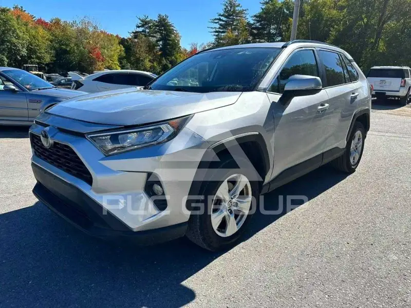 2020 Toyota RAV4 photo