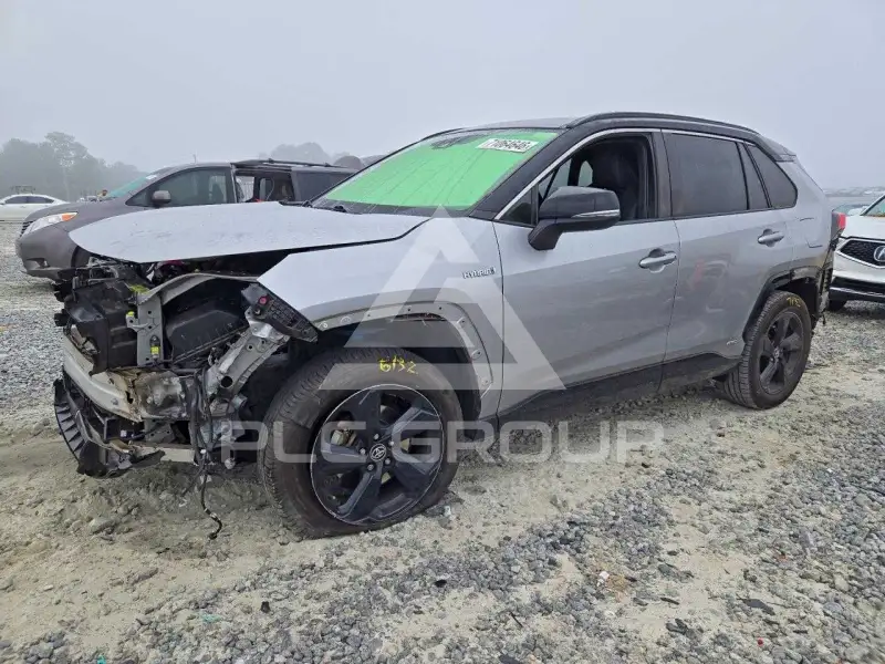 2020 Toyota RAV4 photo
