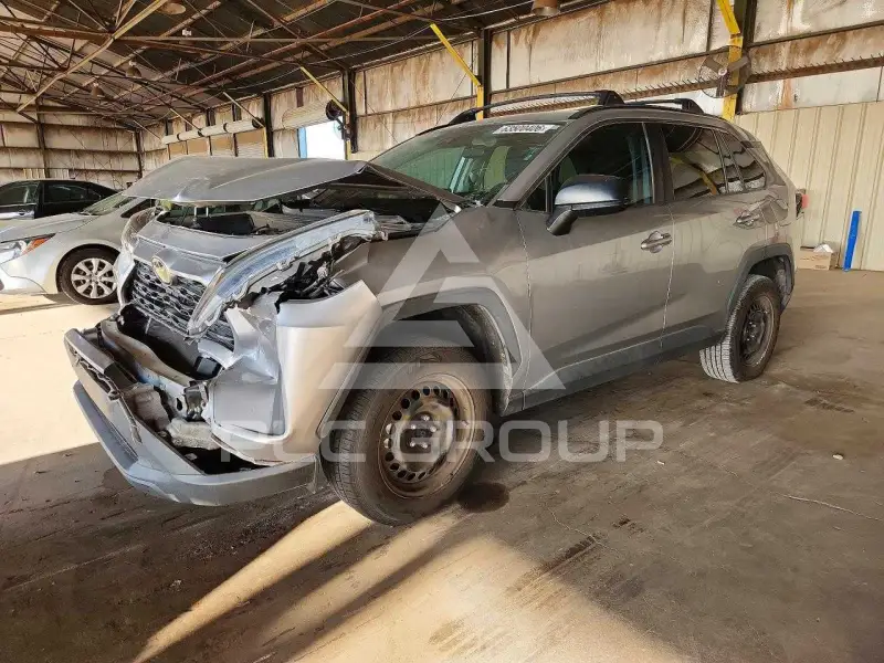2020 Toyota RAV4 photo