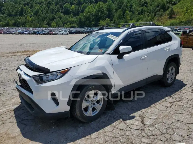 2020 Toyota RAV4 photo