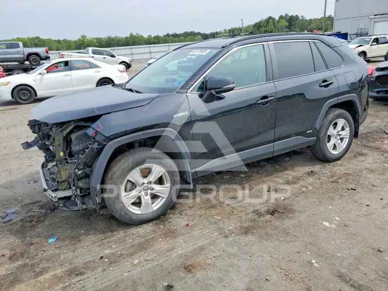 2020 Toyota RAV4 фото