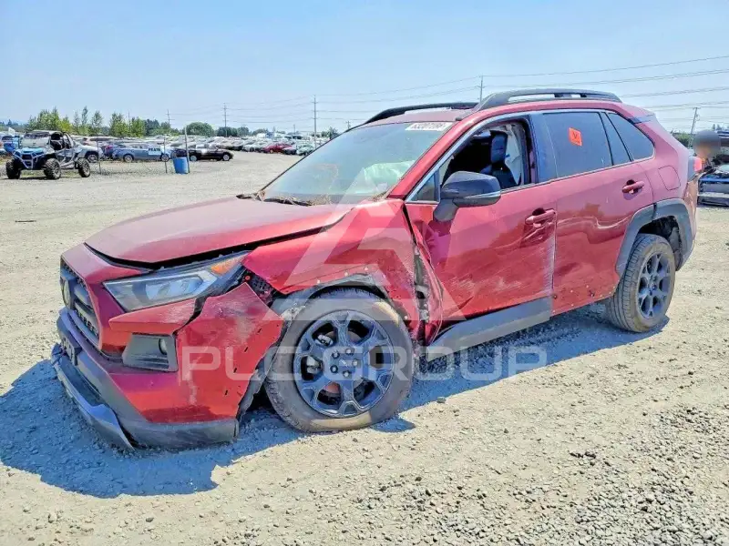 2020 Toyota RAV4 фото