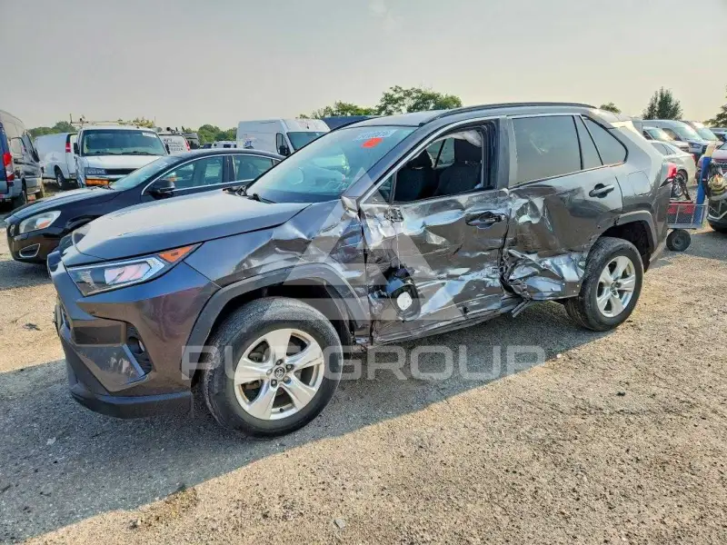 2020 Toyota RAV4 photo