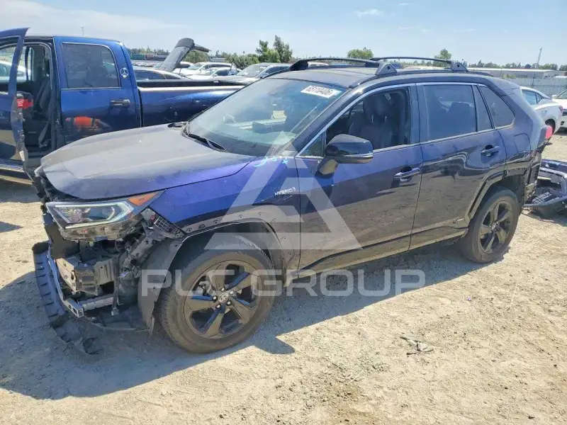2020 Toyota RAV4 фото
