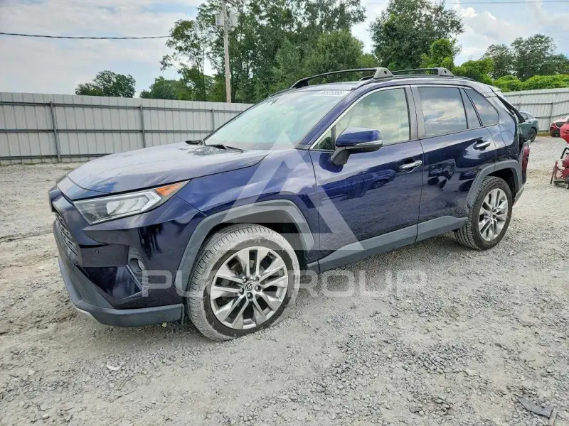 2020 Toyota RAV4 photo