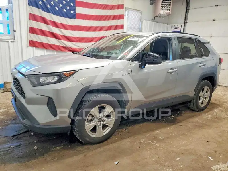 2020 Toyota RAV4 фото