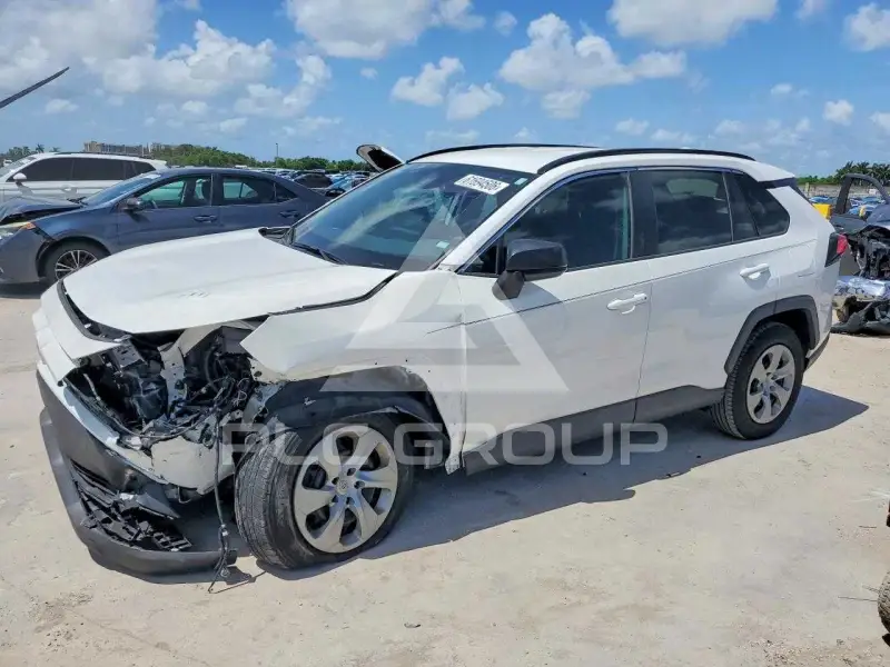 2020 Toyota RAV4 photo