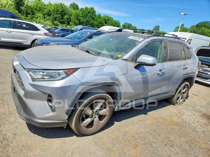2020 Toyota RAV4 фото