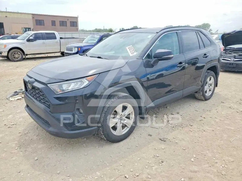 2020 Toyota RAV4 фото
