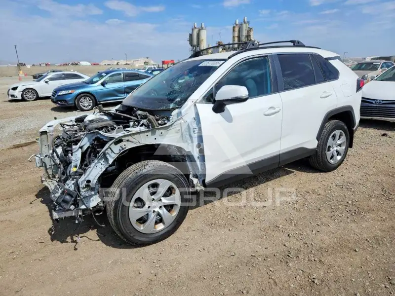 2020 Toyota RAV4 фото
