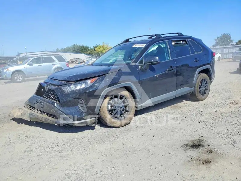 2020 Toyota RAV4 фото