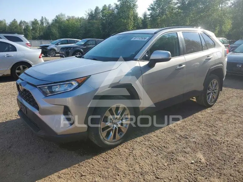 2020 Toyota RAV4 фото