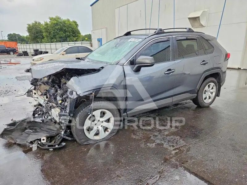 2020 Toyota RAV4 фото