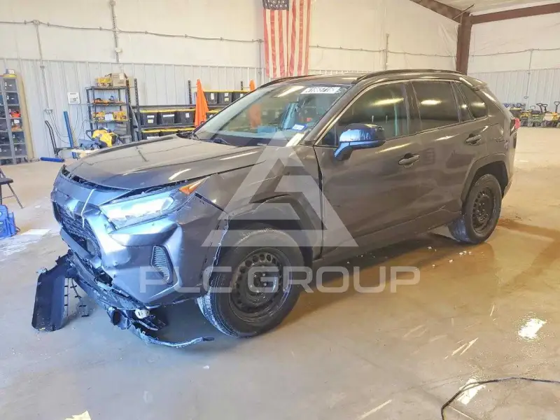 2020 Toyota RAV4 фото