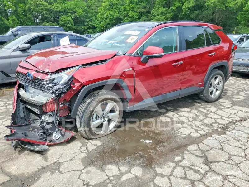 2020 Toyota RAV4 фото