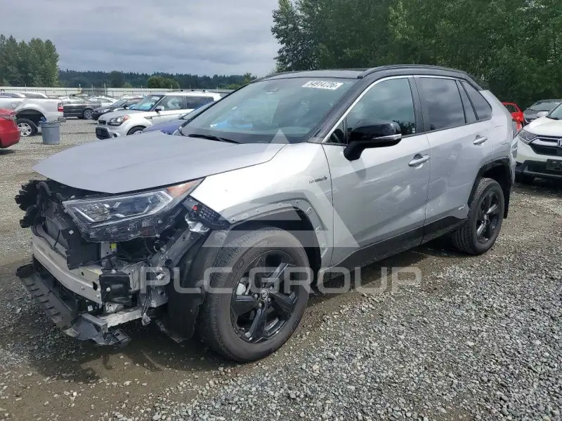 2020 Toyota RAV4 фото