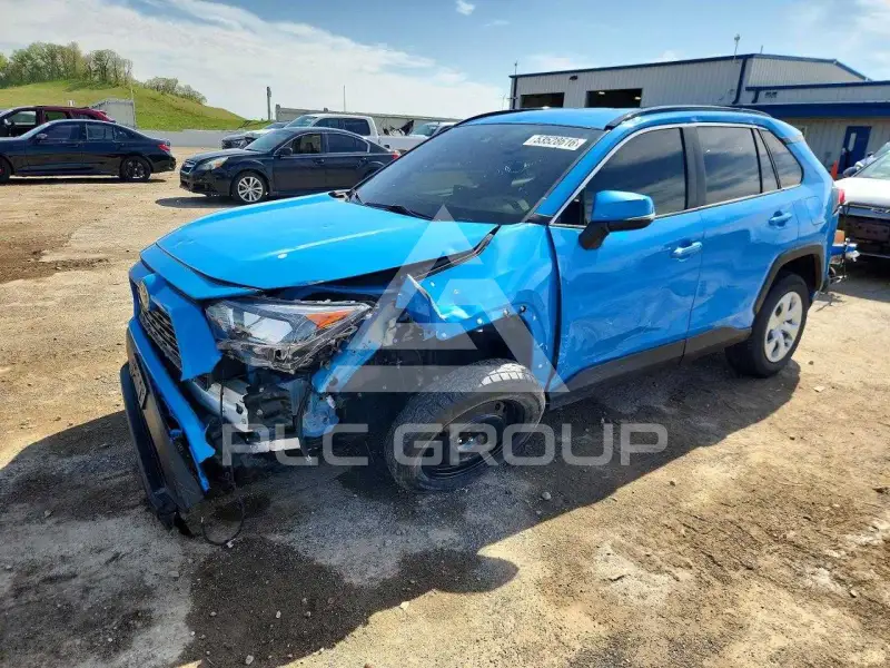 2020 Toyota RAV4 фото