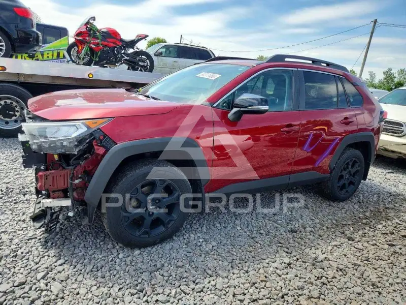 2020 Toyota RAV4 фото