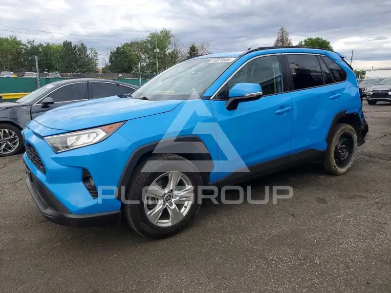 2020 Toyota RAV4 photo