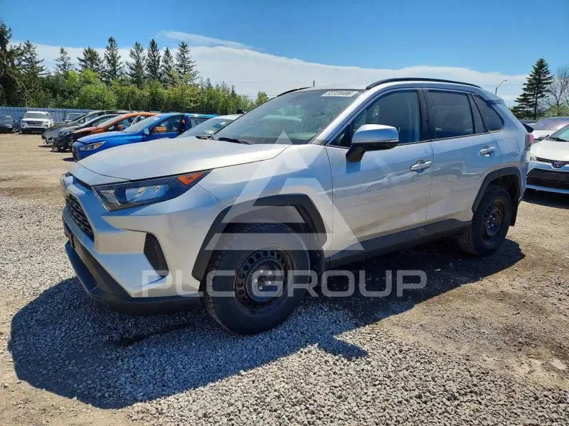 2020 Toyota RAV4 фото