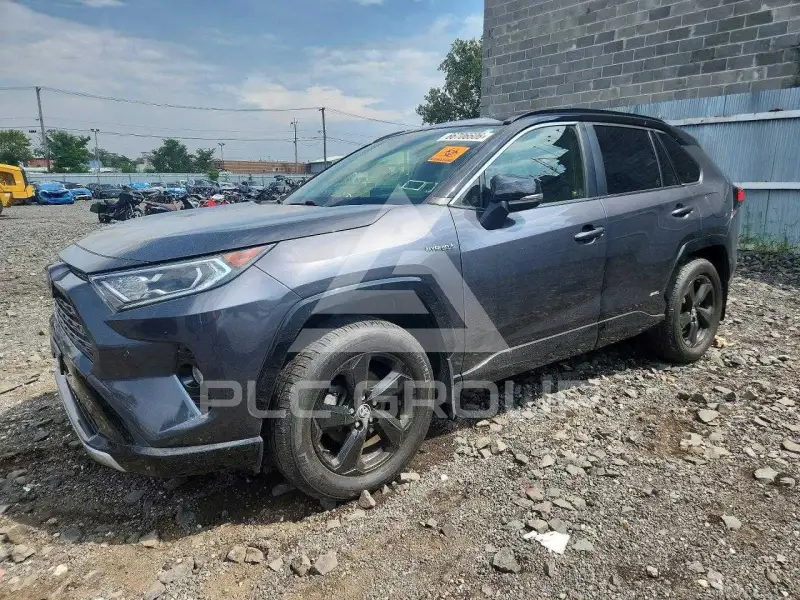 2020 Toyota RAV4 фото