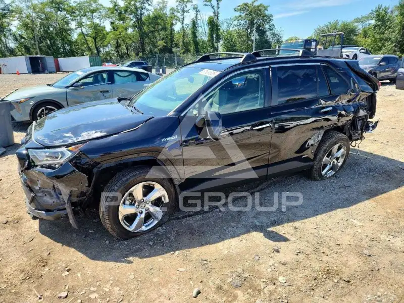 2020 Toyota RAV4 фото