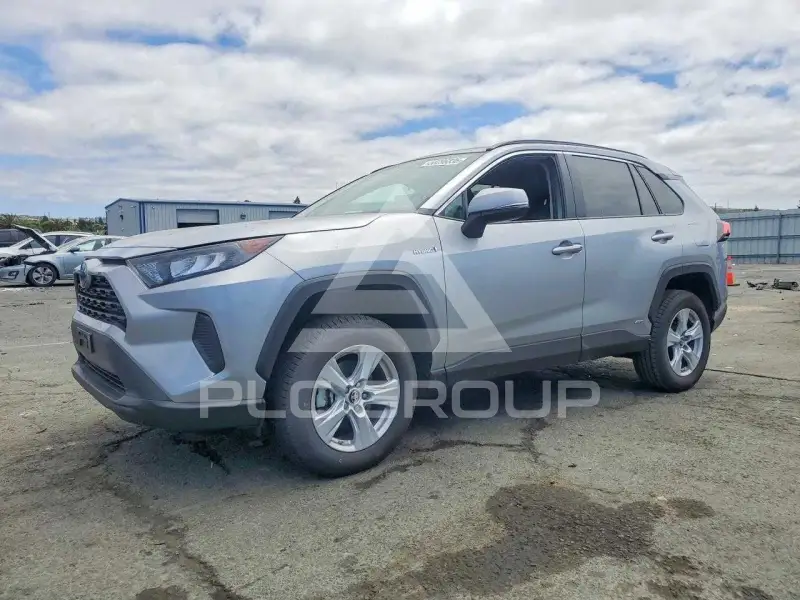 2020 Toyota RAV4 photo