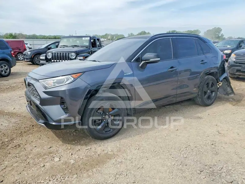 2020 Toyota RAV4 photo