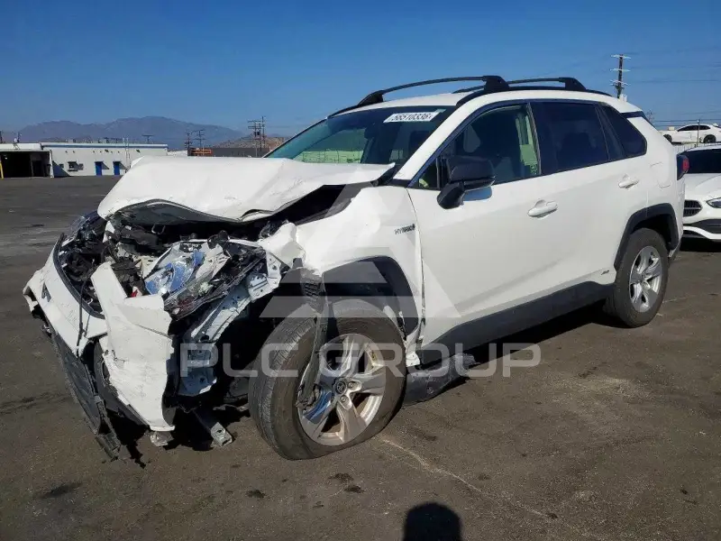 2020 Toyota RAV4 фото
