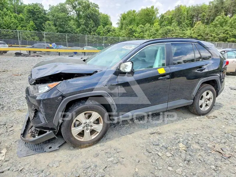 2020 Toyota RAV4 фото