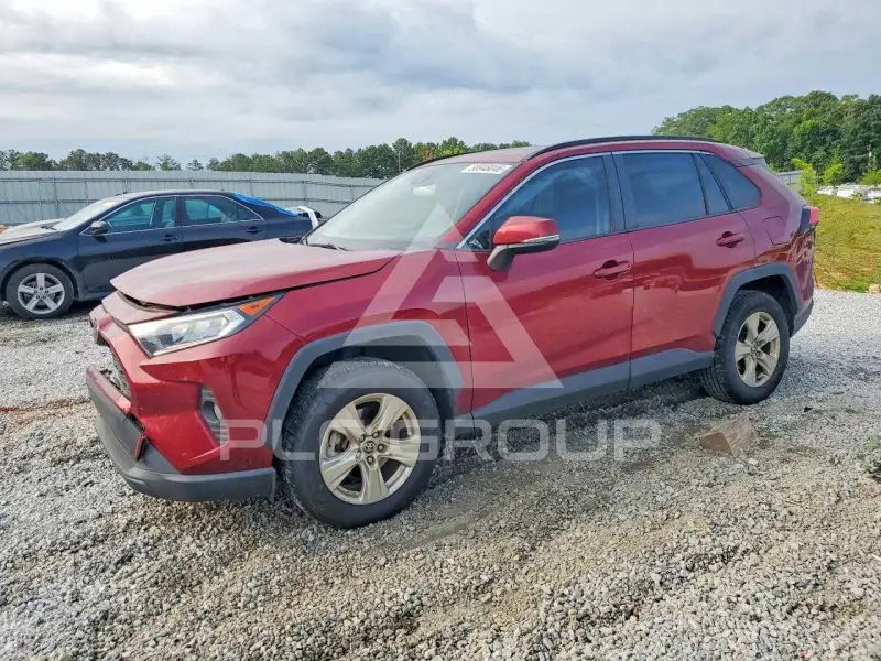 2020 Toyota RAV4 фото