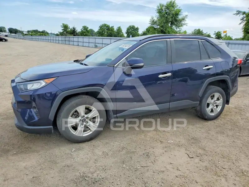 2020 Toyota RAV4 фото