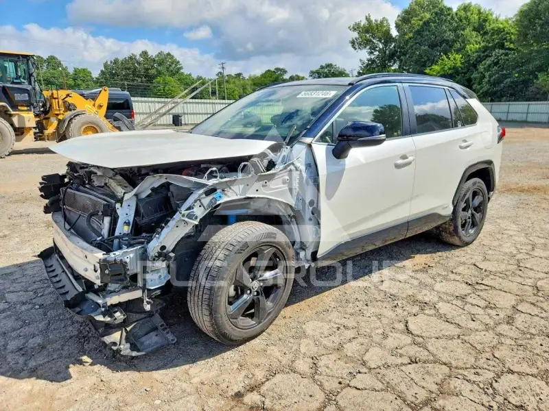 2020 Toyota RAV4 фото