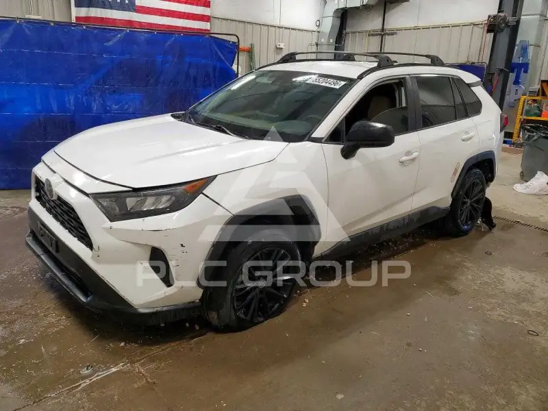 2020 Toyota RAV4 фото