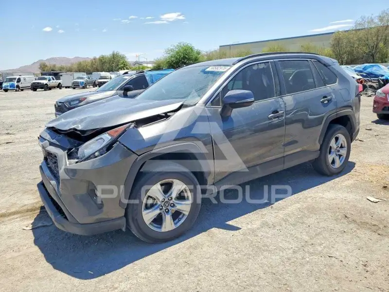 2020 Toyota RAV4 фото