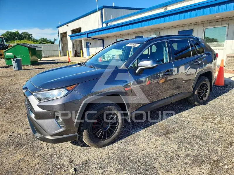 2020 Toyota RAV4 photo