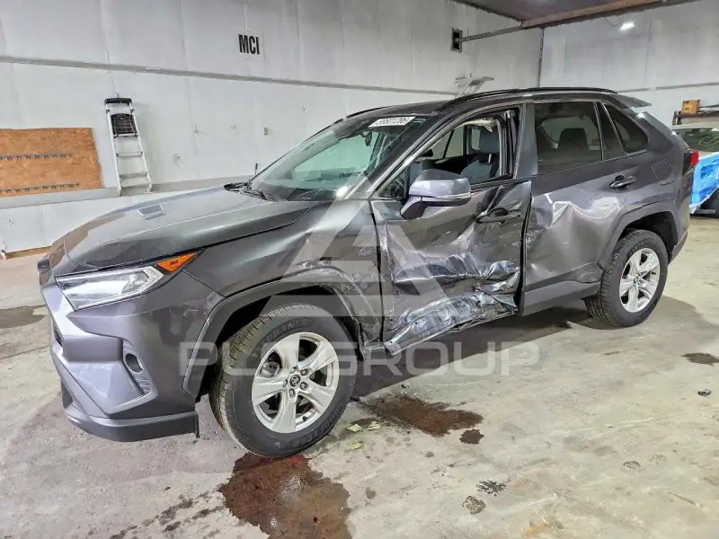 2020 Toyota RAV4 photo