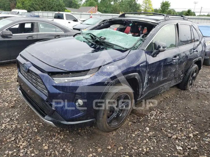 2020 Toyota RAV4 фото