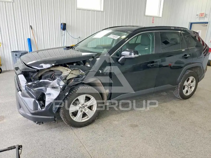2020 Toyota RAV4 фото
