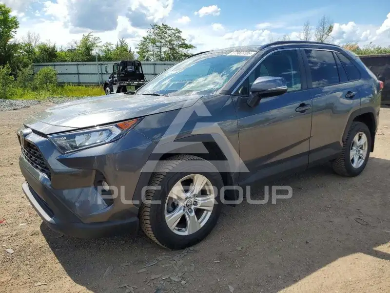 2020 Toyota RAV4 фото