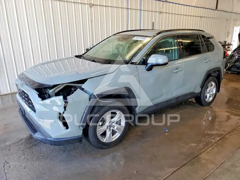 2020 Toyota RAV4 фото