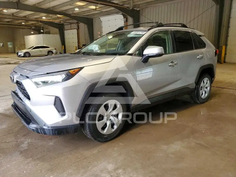 2020 Toyota RAV4 фото