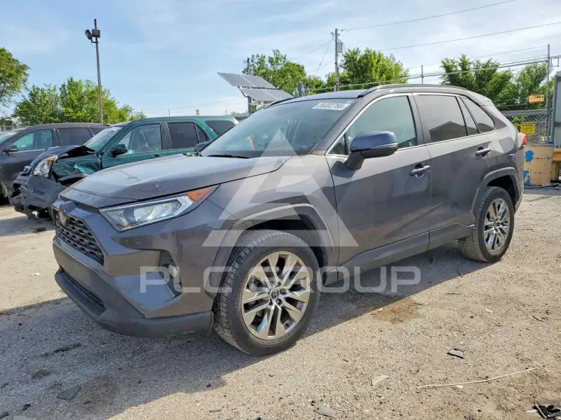 2020 Toyota RAV4 photo