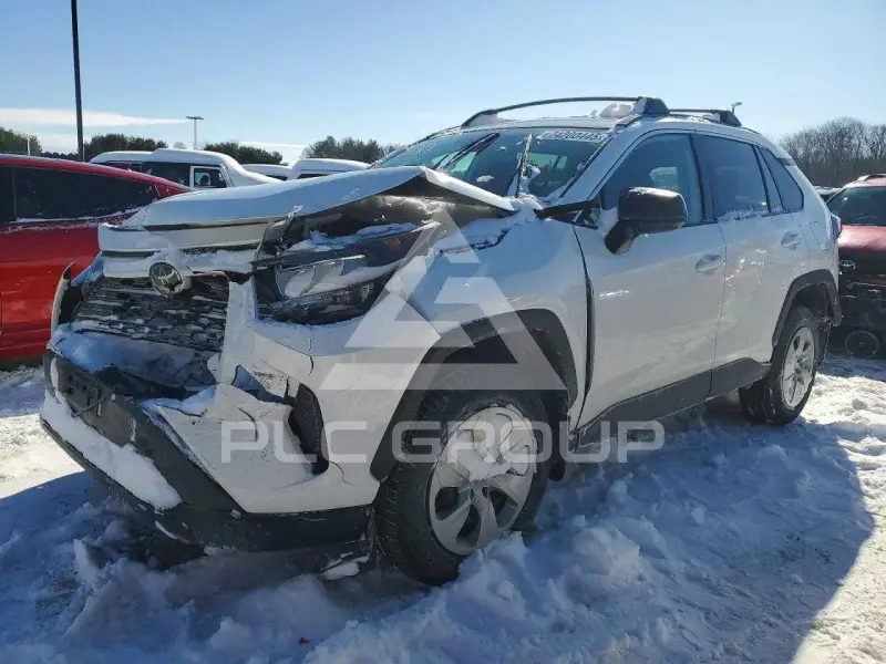 2020 Toyota RAV4 фото