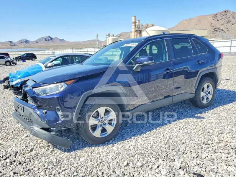 2020 Toyota RAV4 photo