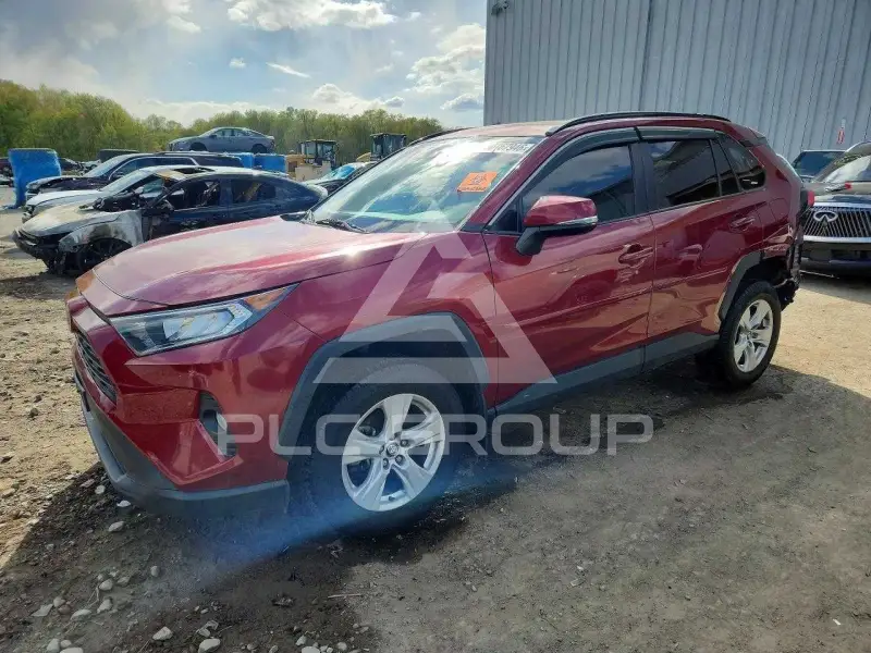 2020 Toyota RAV4 фото