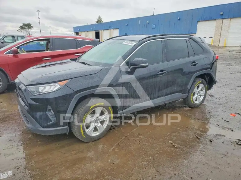 2020 Toyota RAV4 фото