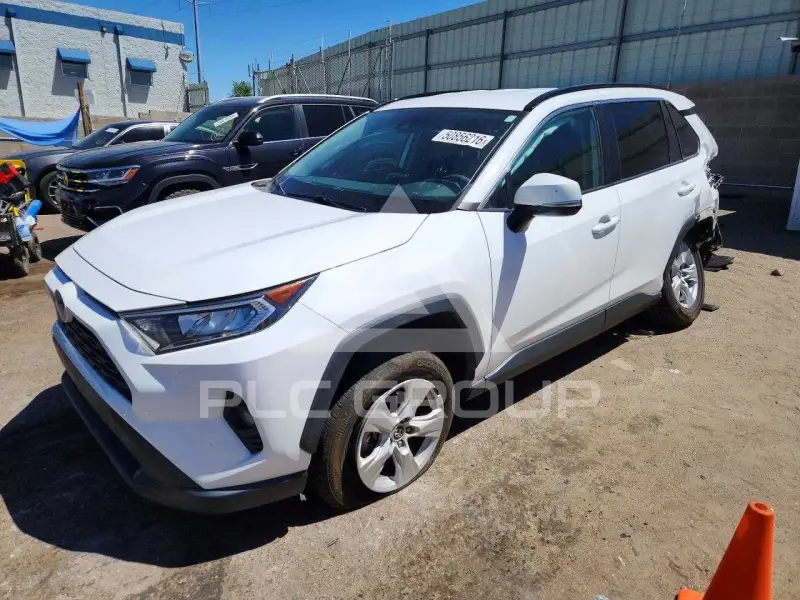 2020 Toyota RAV4 фото