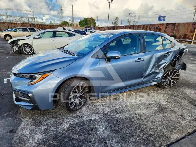 2020 Toyota COROLLA фото