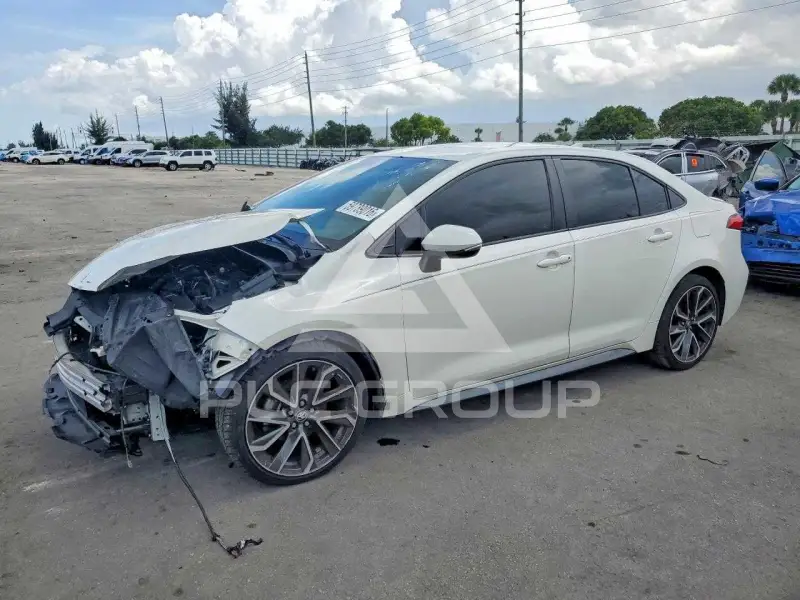 2020 Toyota COROLLA фото